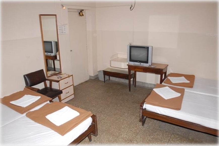 Hotel Anand Vihar Бангалор Номер фото
